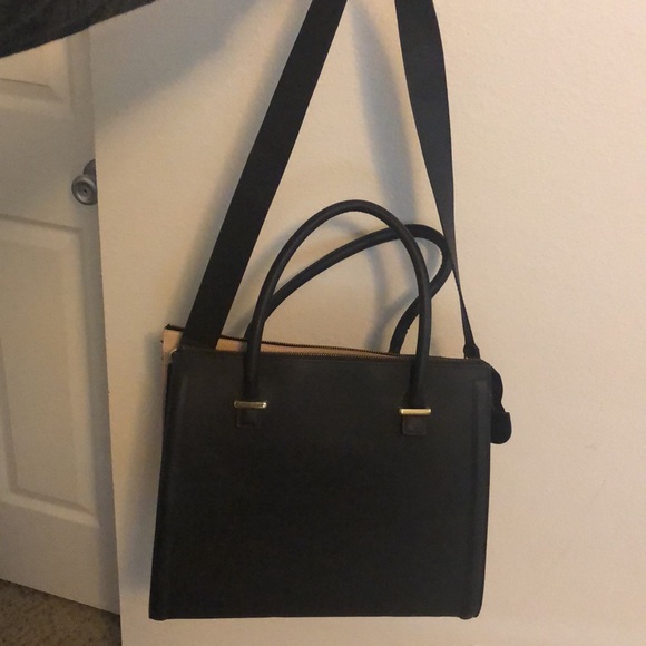 Black Purse - Picture 4 of 4